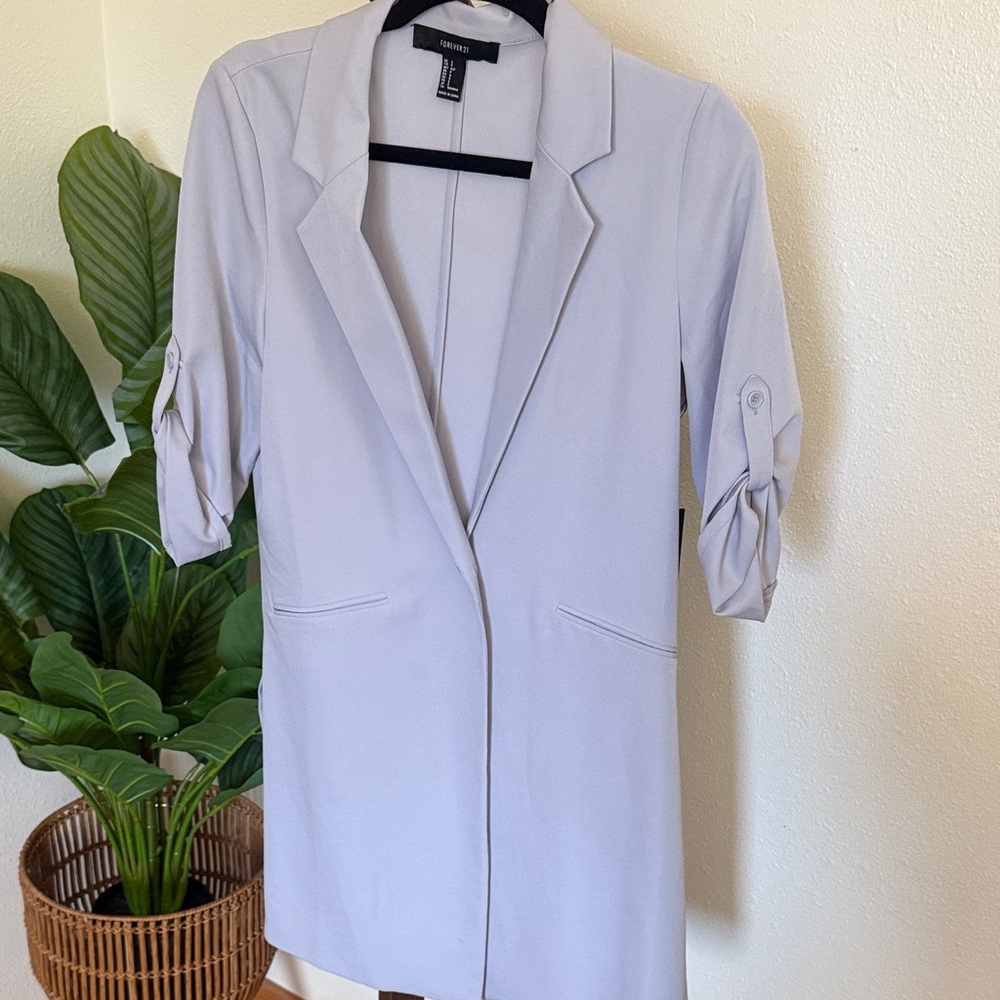 Forever 21 chic gray Blazer